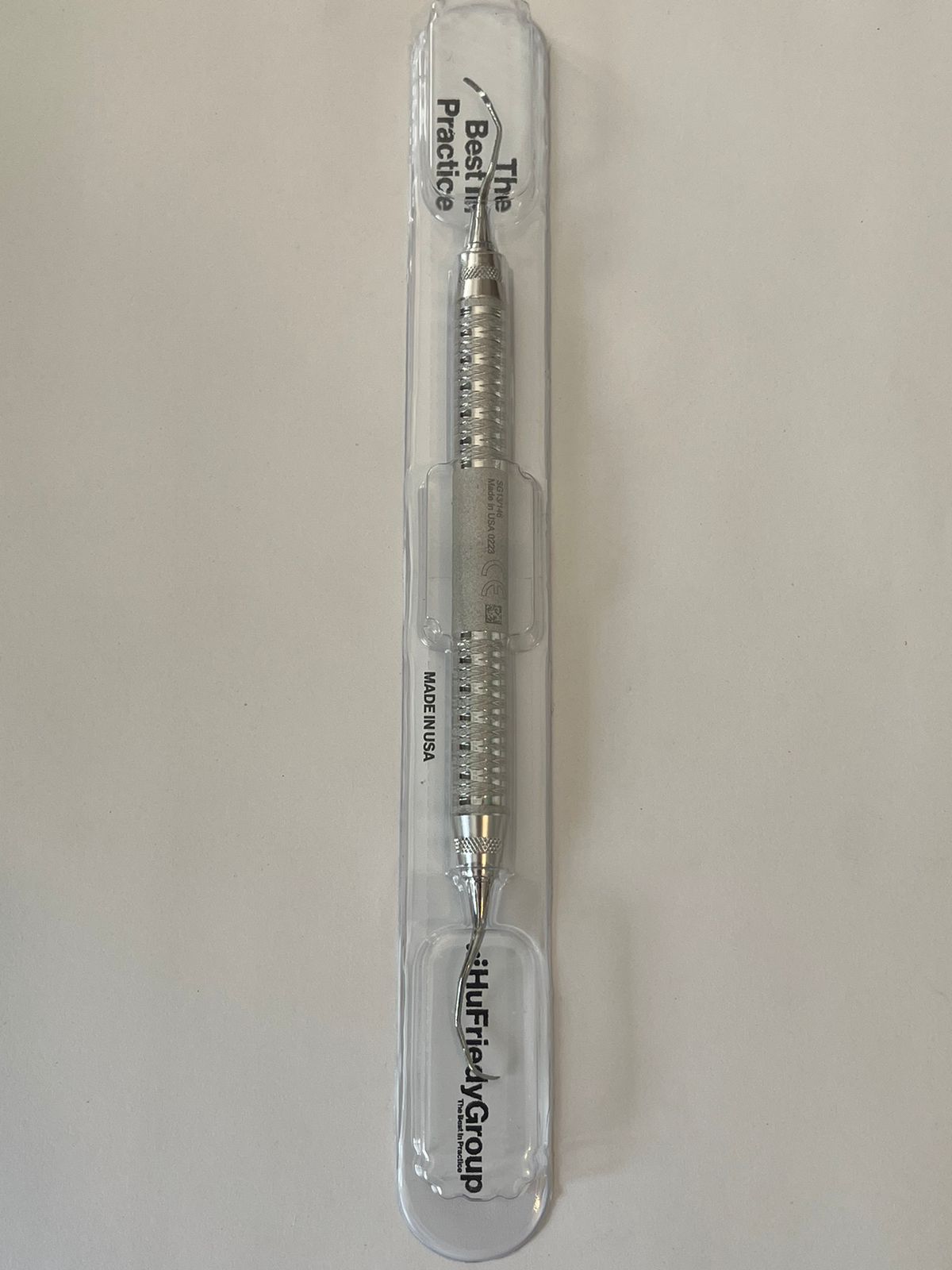 Cureta Gracey Hu-friedy SG13/146 para alcanzar la superficie distal de los dientes posteriores