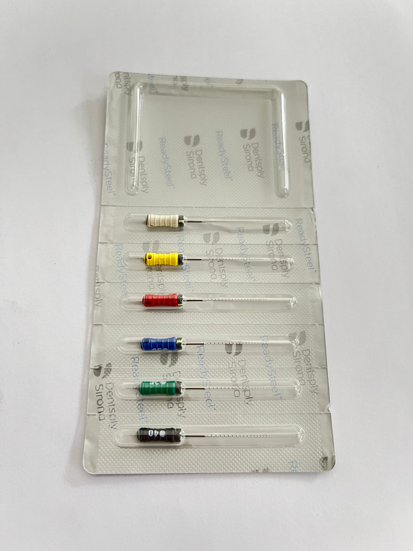 Blister de Limas dentsply Maillefer #15-40 primera serie 25mm hedstroem