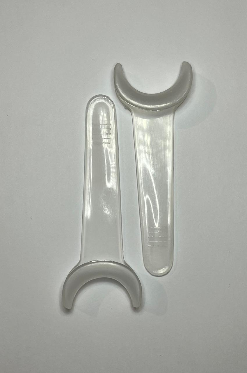 Retractor sencillo infantil autoclavable marca Vor