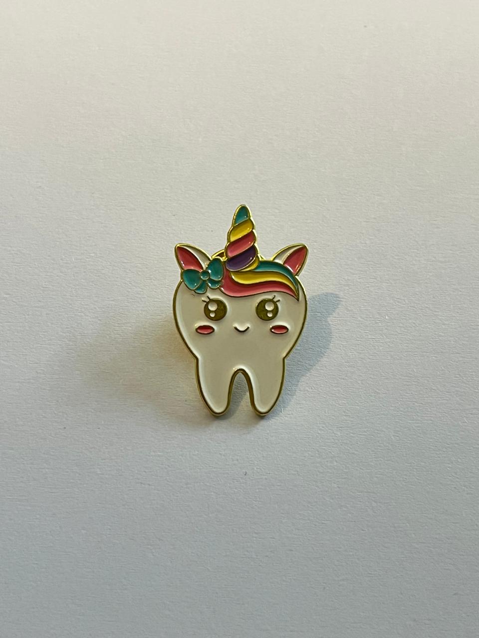 Pin muela unicornio