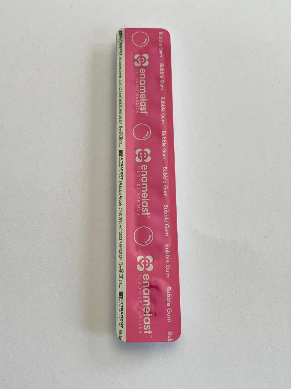 Barniz de fluoruro de sodio al 5% Enamelast sabor chicle
