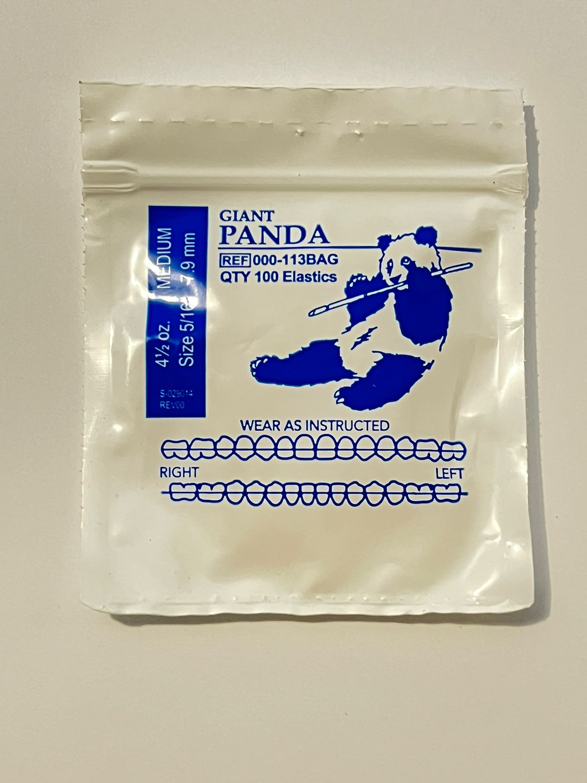 Elásticos american orthodontics por sobre Panda gigante 4 1/2 onzas 5/16
