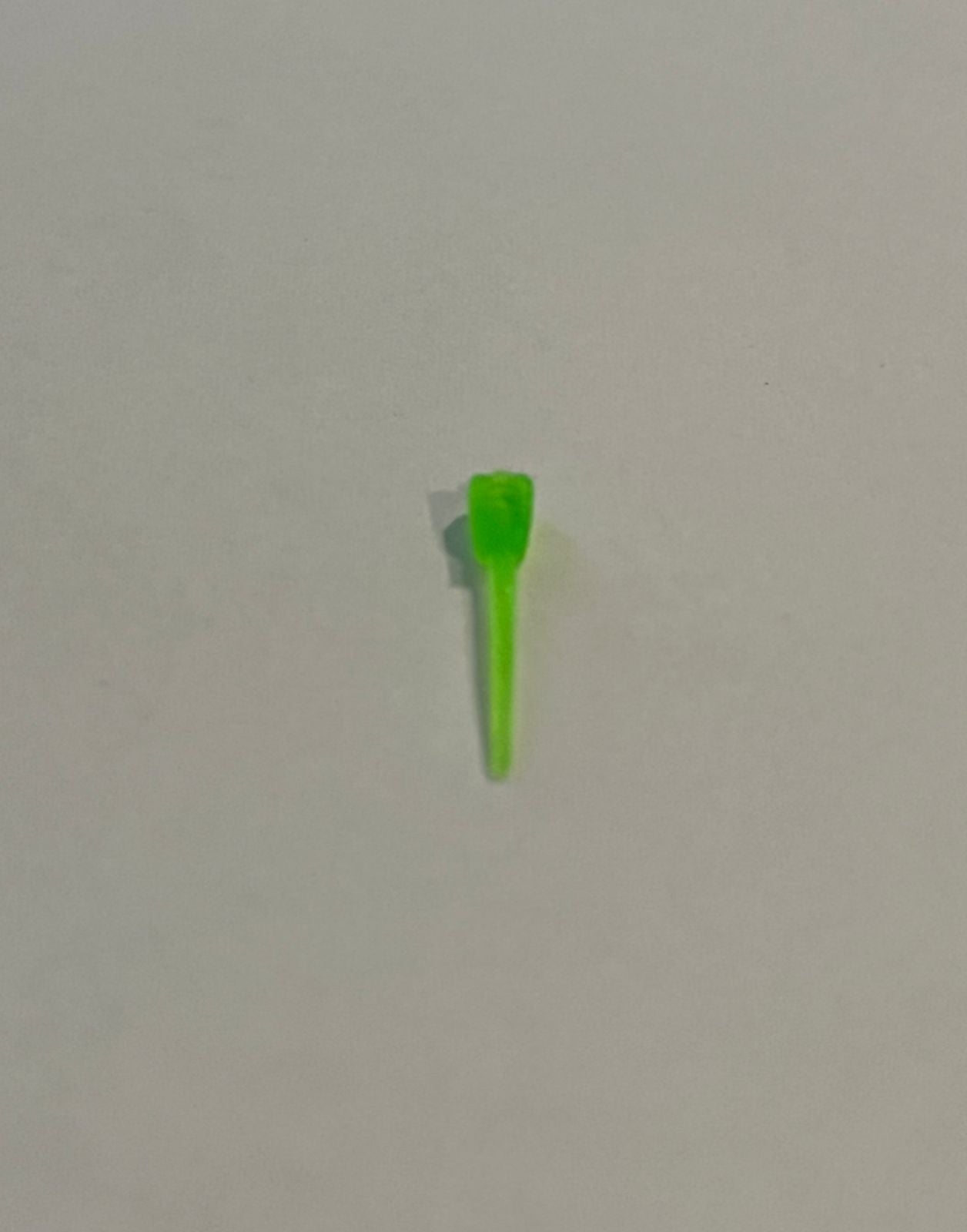 Cuña espiga calcinable para confección de postes intraradiculares pin poste suelto (Pinjet)