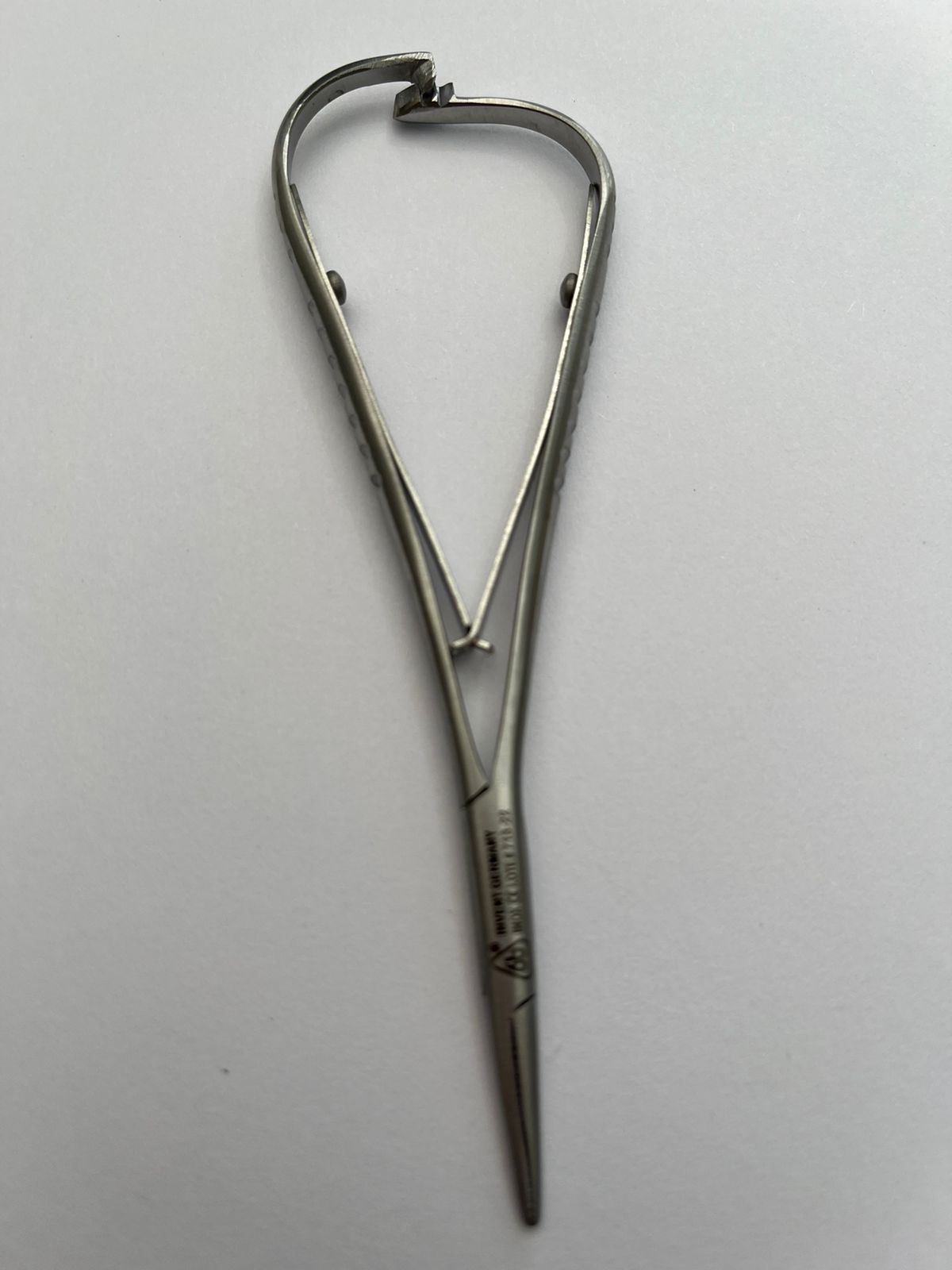 Porta agujas mathew 12cm 6B 279