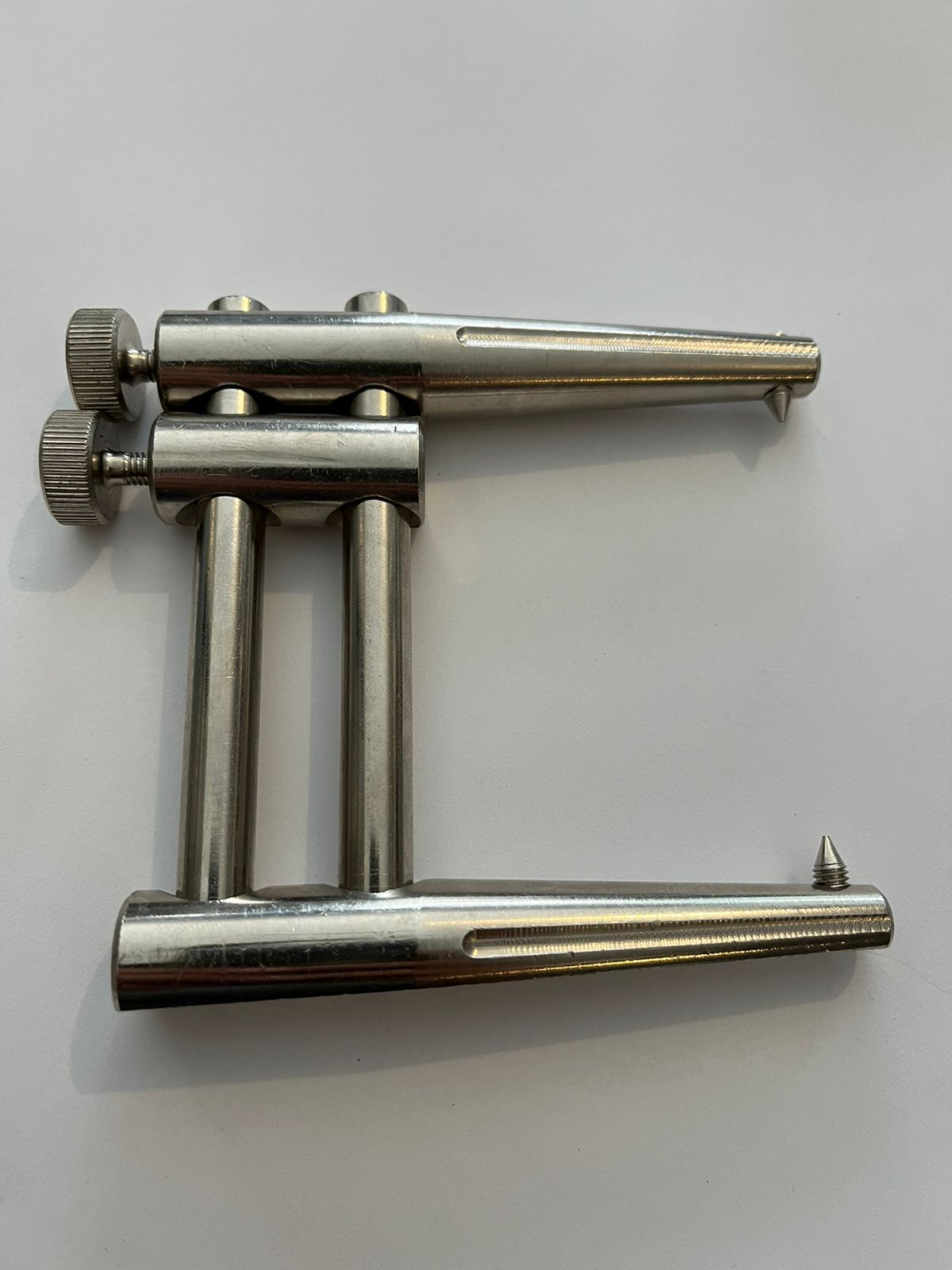 Articulador fixator económico de acero inoxidable