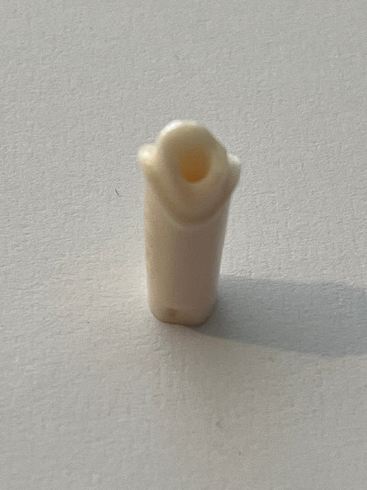 Diente con preparación nissin poste UL18C