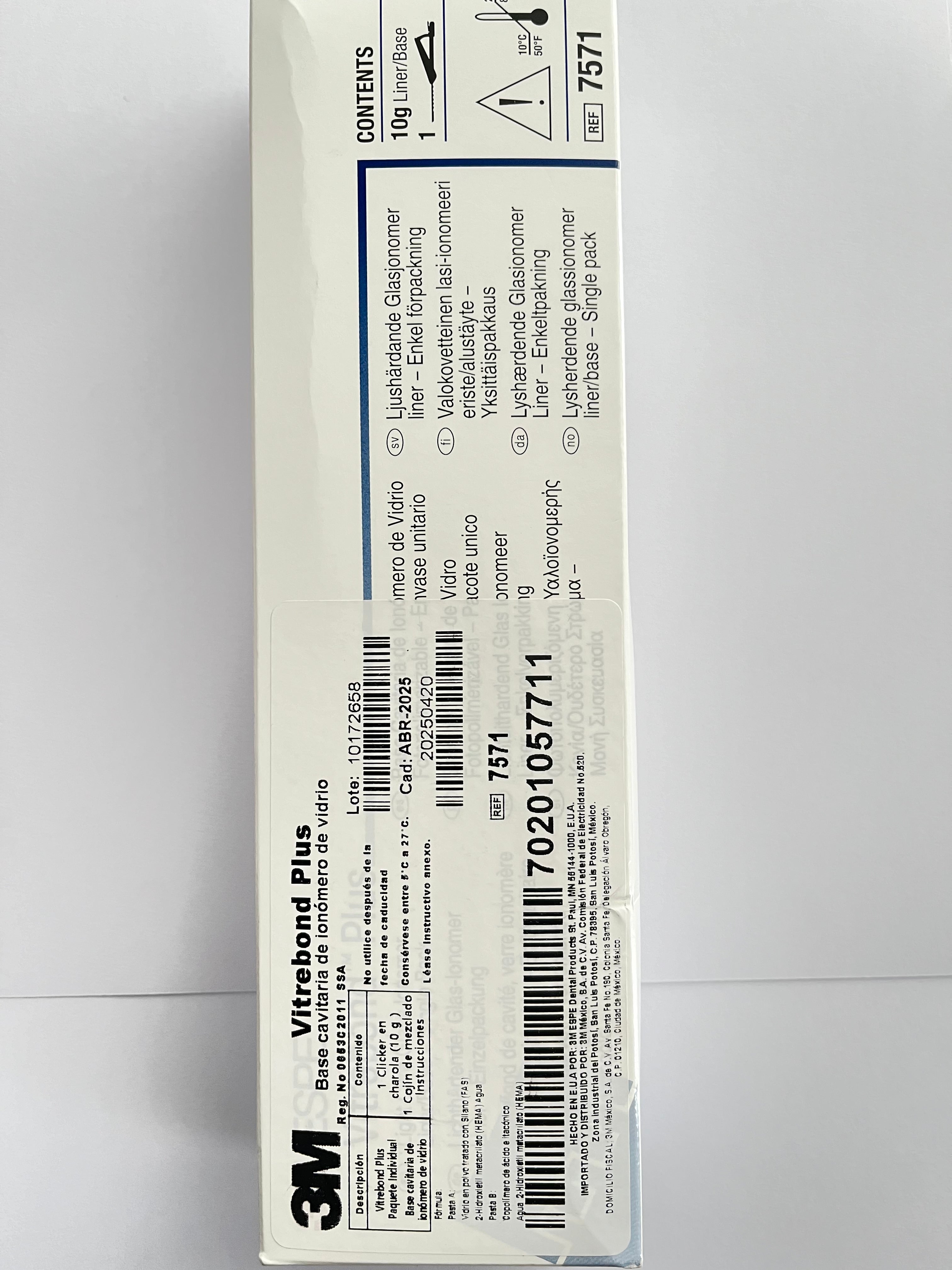 Ionomero Vitrebond plus light cure  promolar por cad. jun. 2026