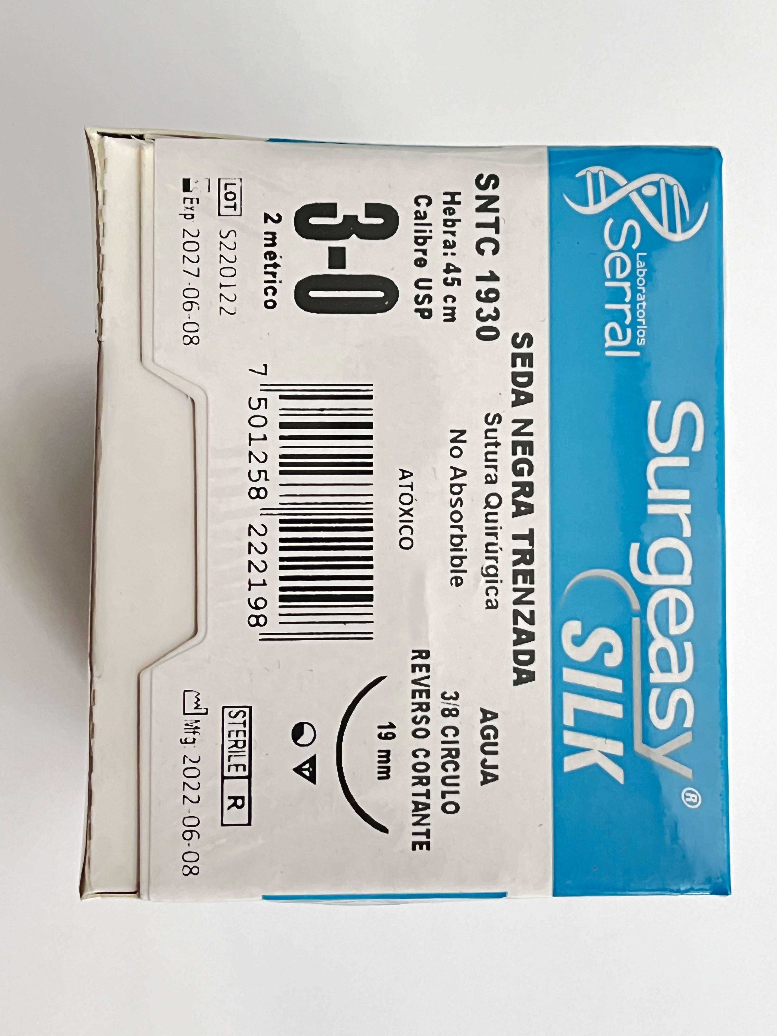 Caja sutura seda negra 3-0 con 12 piezas marca surgeasy