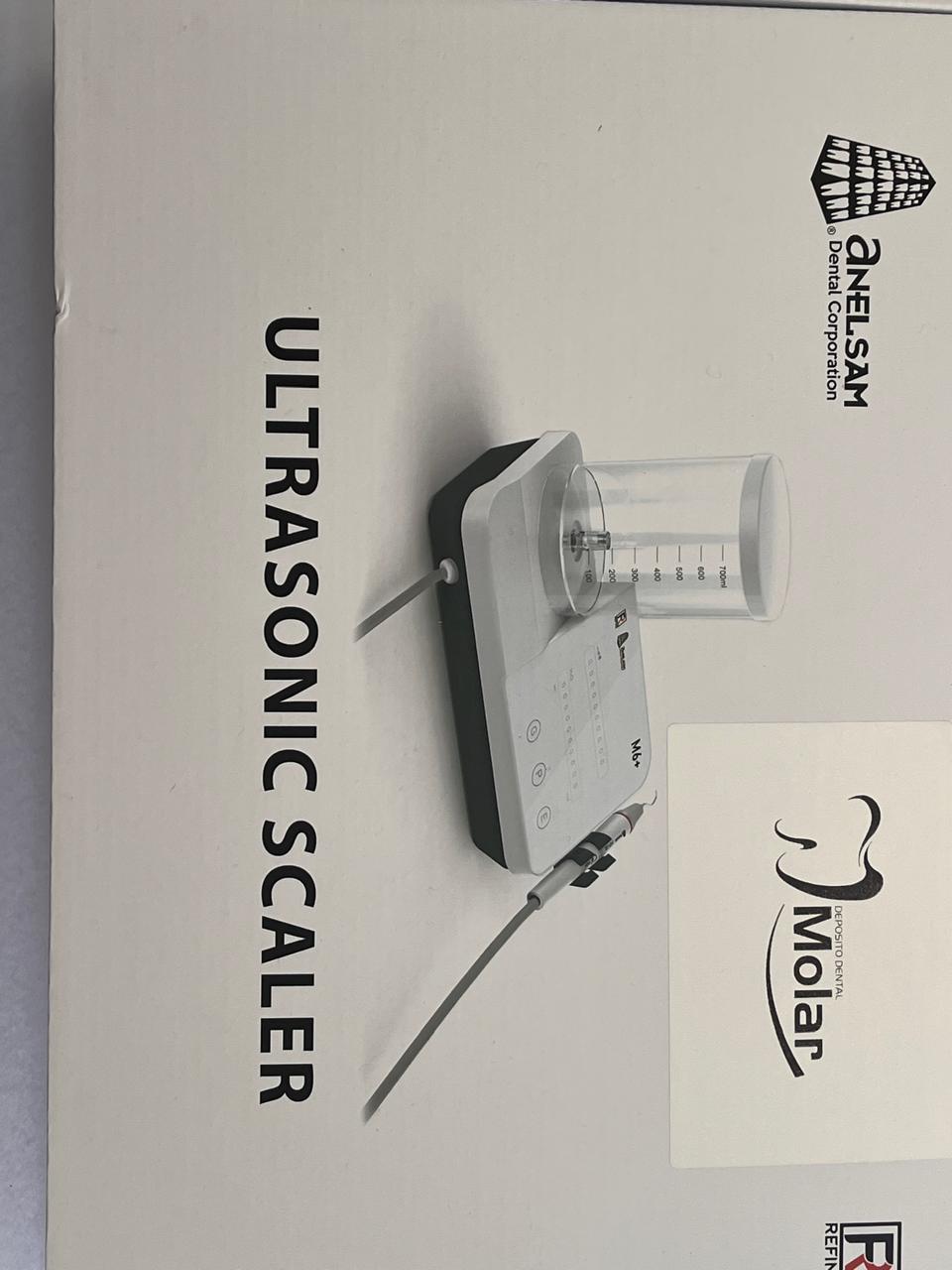 Escariador ultrasonico M6 anelsam triple función detartraje, profilaxis y endodoncia con luz led con abastecedor  blanco