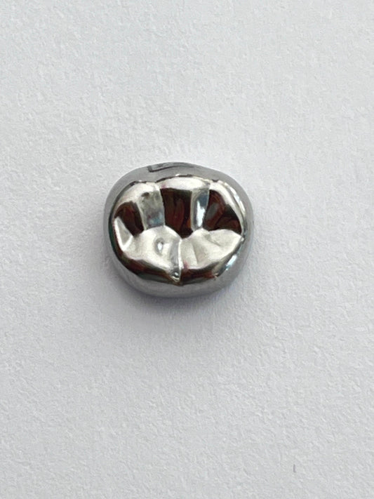 Corona posterior 3M acero cromo ELR5 inferior derecha segundo molar temporal