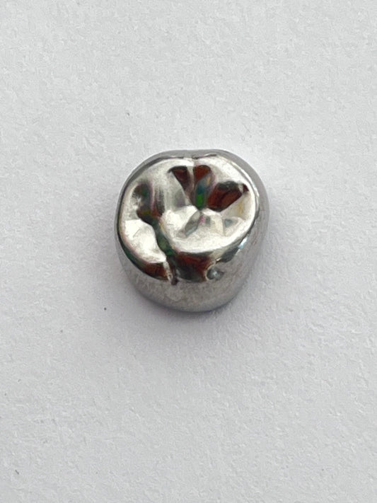 Corona posterior 3M acero cromo EUR4 superior derecha segundo molar temporal