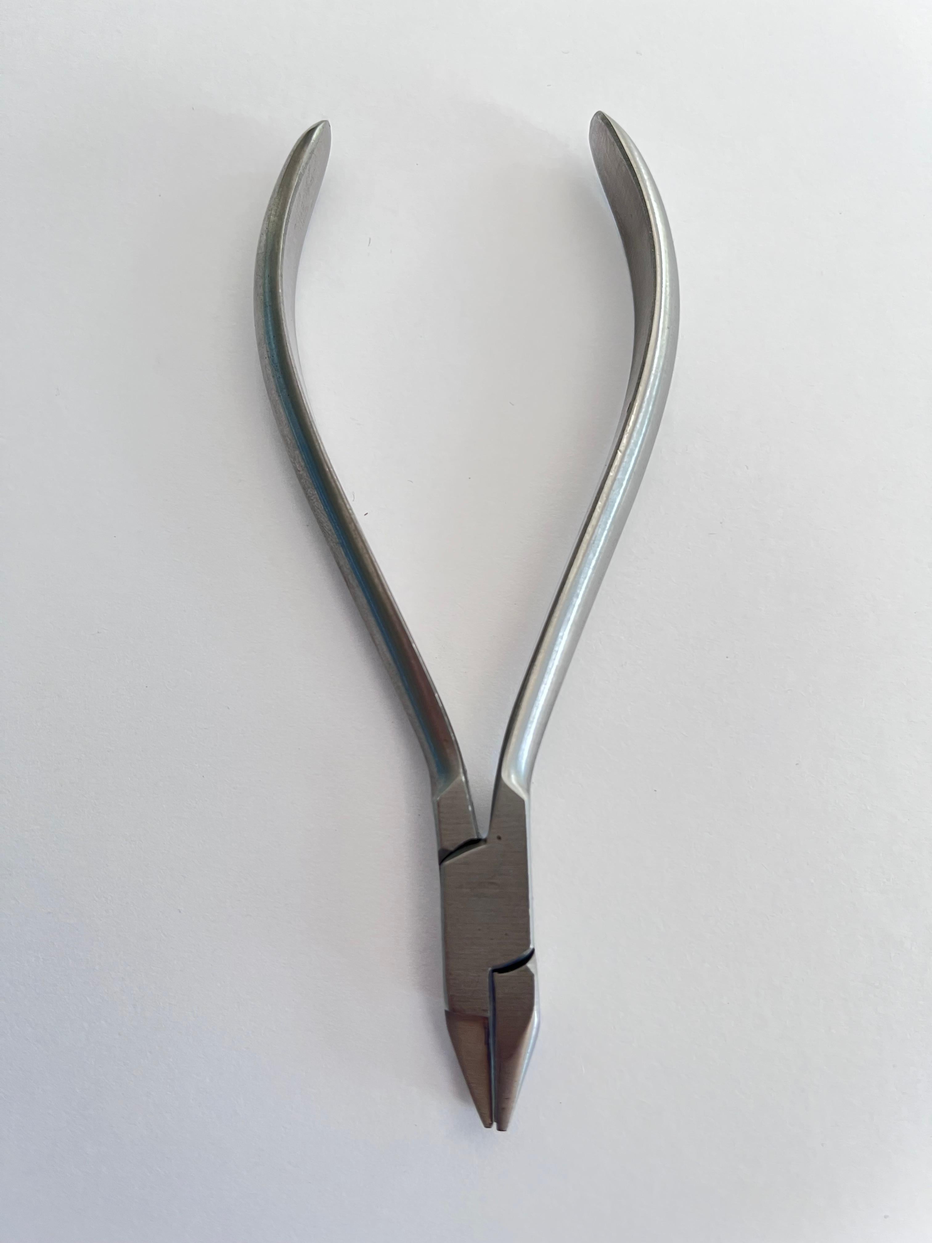 Pinza tres picos marca Treffen