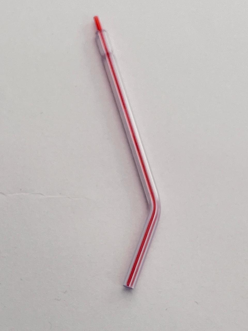 Punta desechable para jeringa triple color rojo marca Dochem