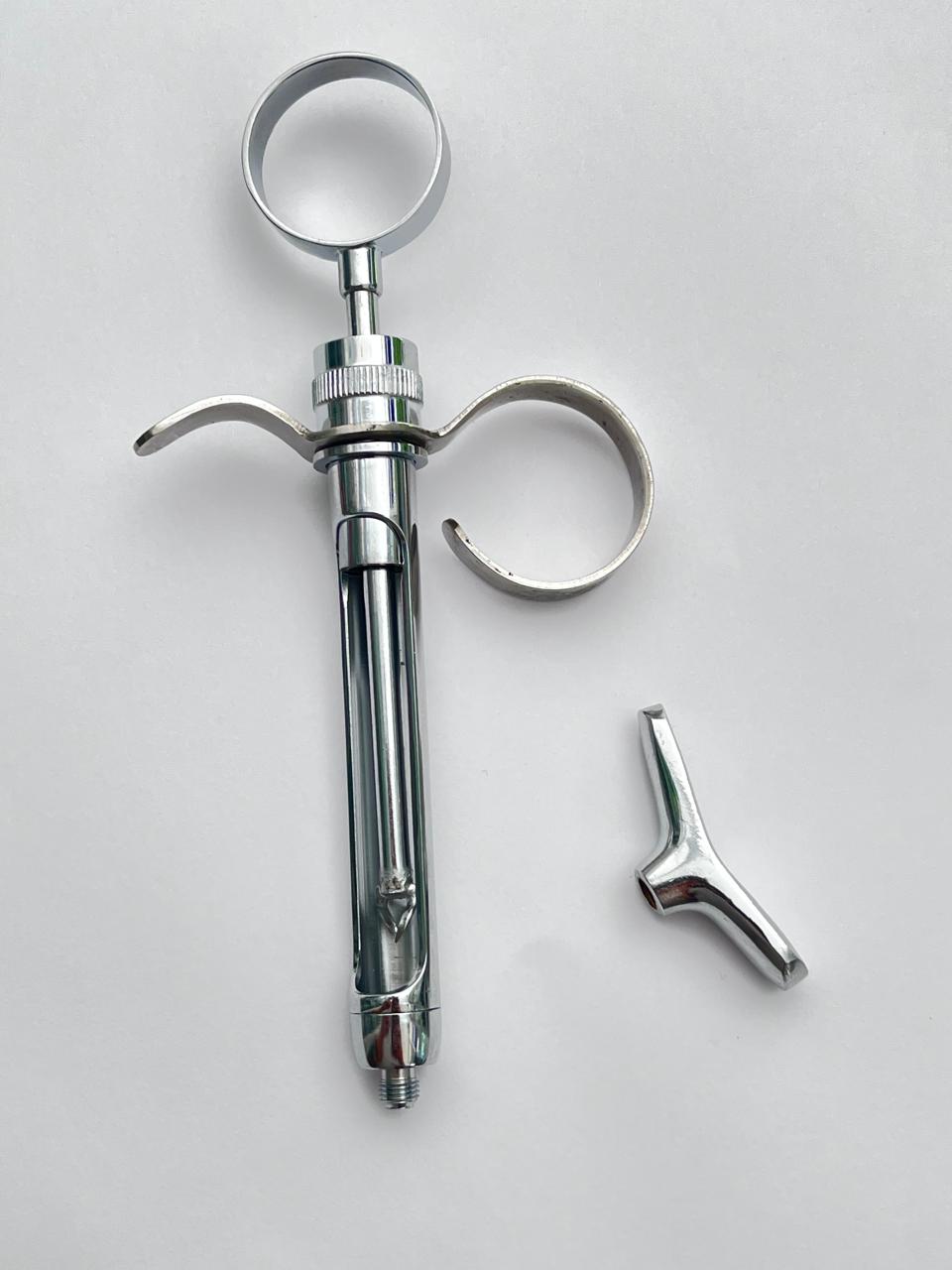 Jeringa para anestesiar tipo bayer con anillo y muleta 6B 210