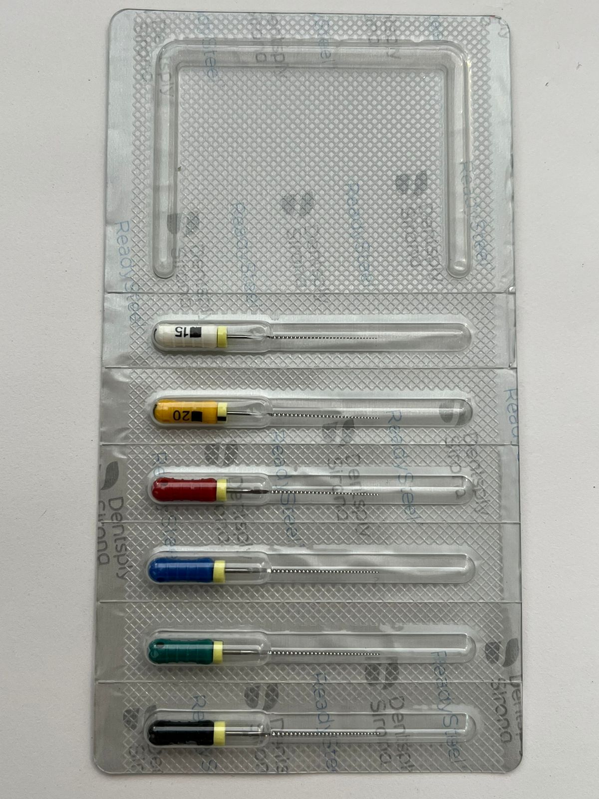 Blister de Limas dentsply Maillefer #15-40 primera serie 31mm K-flex