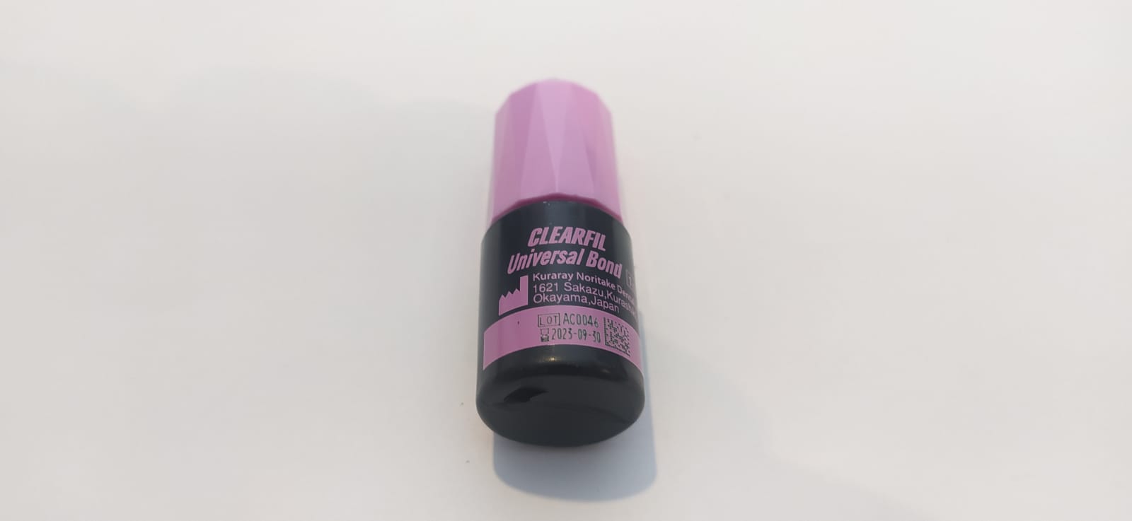Adhesivo Clearfil universal bond frasco trial 1ml