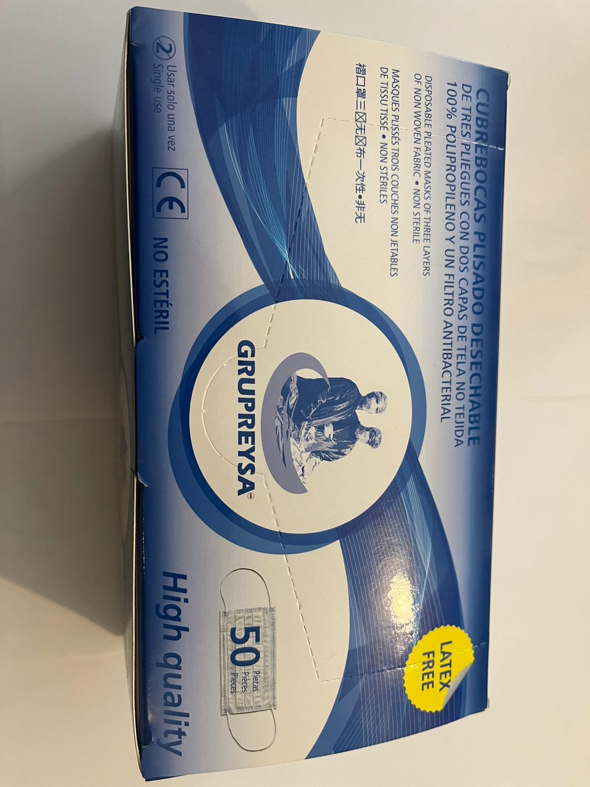 Cubrebocas plisado 3 capas con 50 piezas azul rey